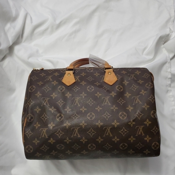 Authentic Classic Louis Vuitton Monogram Canvas Top Handle Bag - Picture 3 of 12